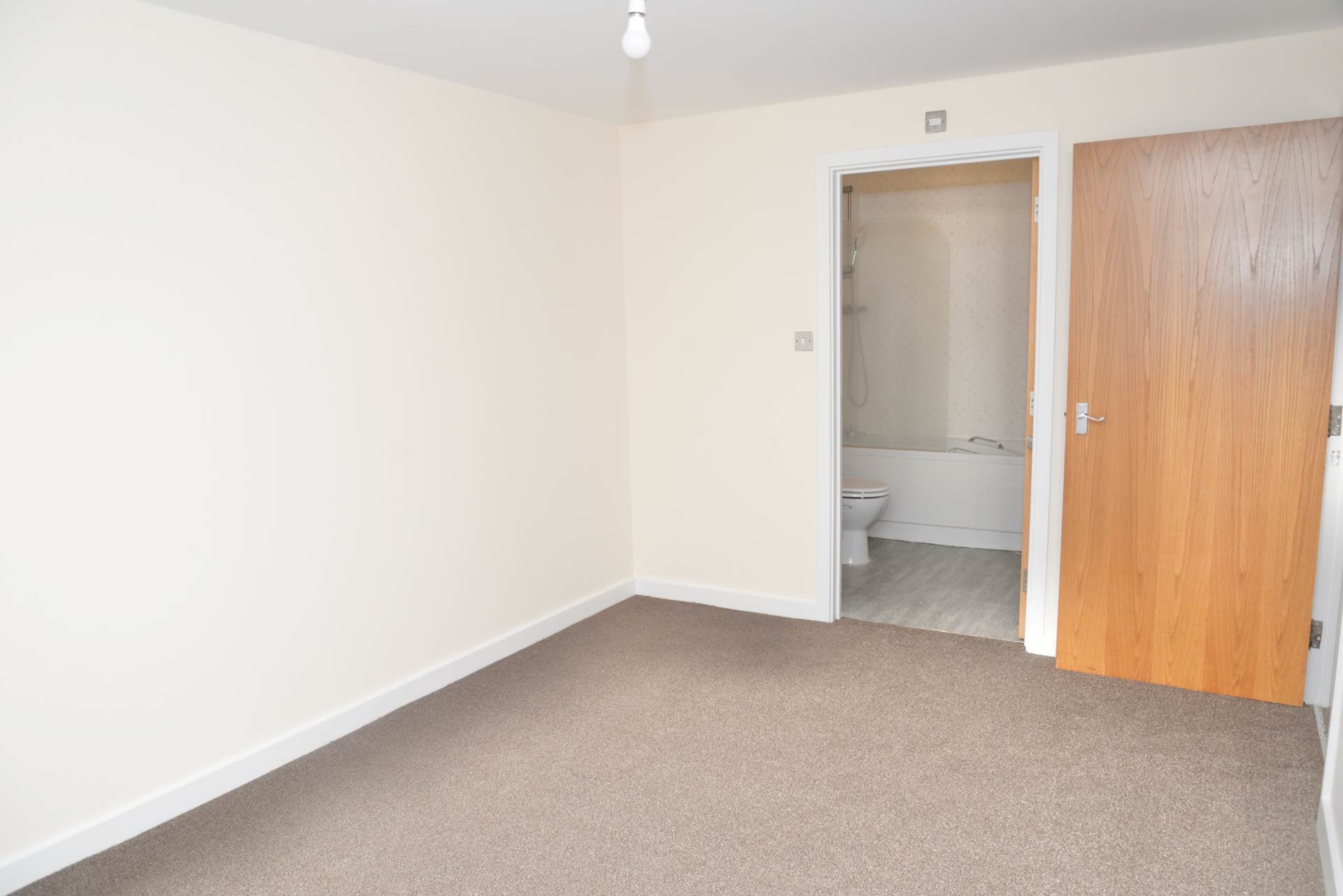 Defence Close, West Thamesmead, Image 9