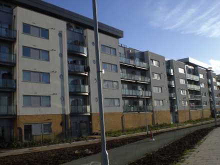 Property For Rent Defence Close, West Thamesmead, London