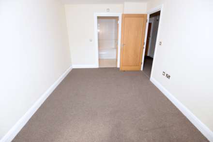 Warrior Close, West Thamesmead, SE28 0NJ, Image 7