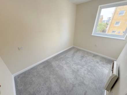 Erebus Drive, Thamesmead West, SE28 0GB, Image 9