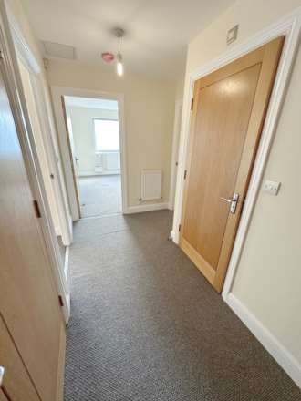Tideslea Path, West Thamesmead, Image 9