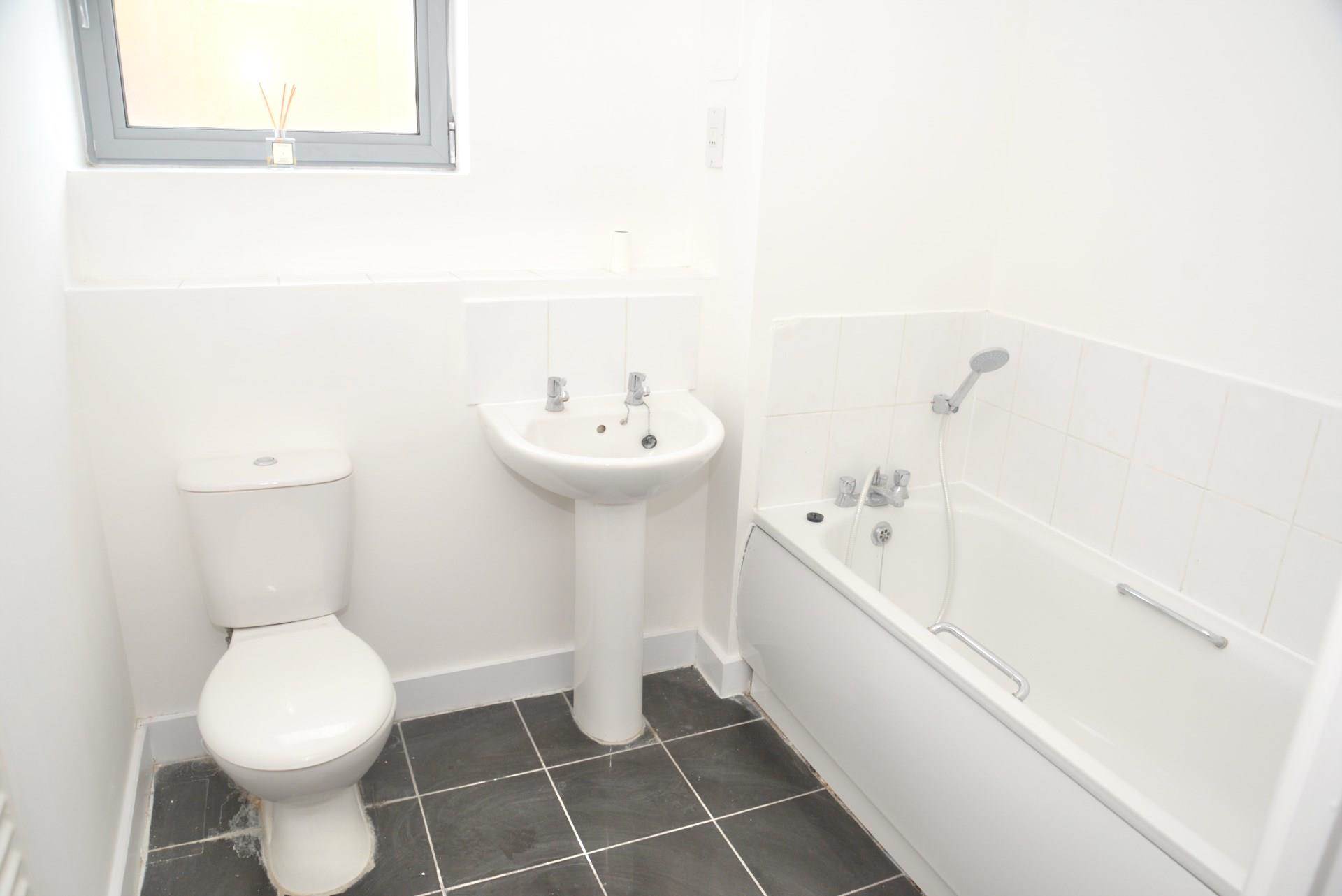 Tideslea Path, West Thamesmead, SE28 0LY, Image 3