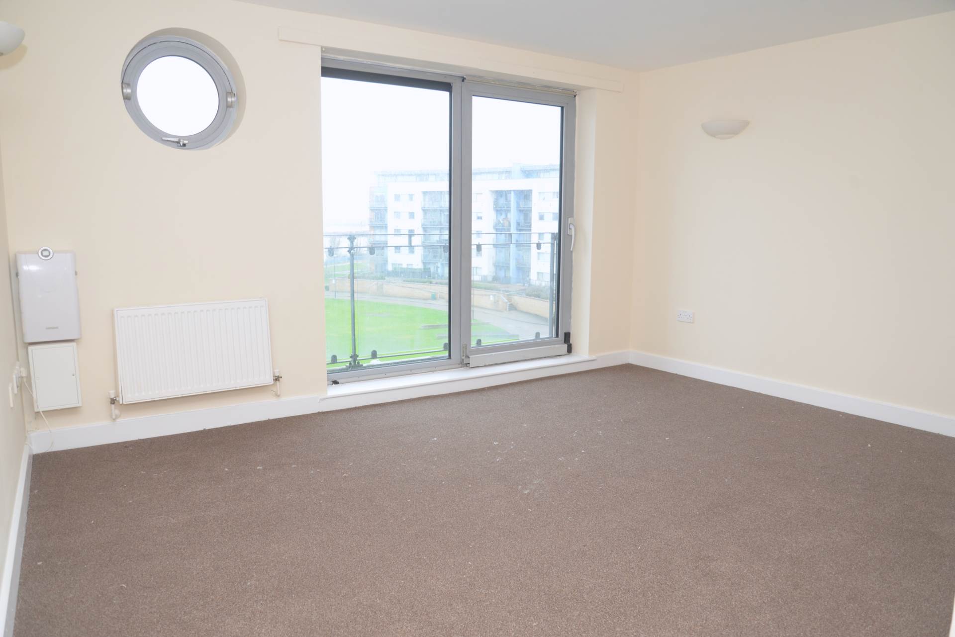 Tideslea Path, West Thamesmead, SE28 0LY, Image 4