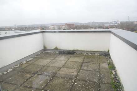 Tideslea Path, West Thamesmead, SE28 0LY, Image 12