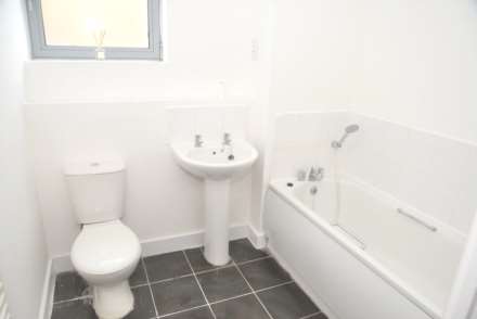 Tideslea Path, West Thamesmead, SE28 0LY, Image 3