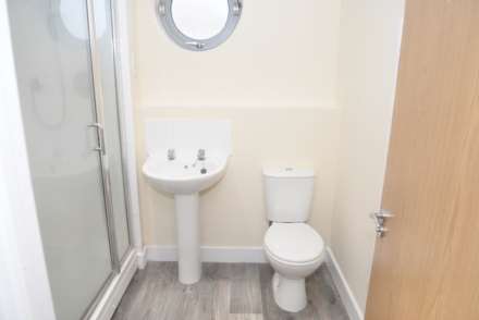 Tideslea Path, West Thamesmead, SE28 0LY, Image 8