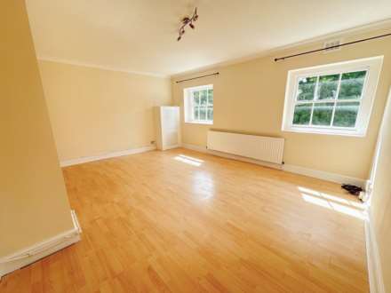 Connaught Mews, Woolwich, SE18 6SU, Image 3