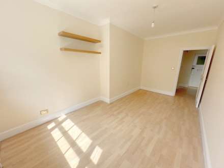 Connaught Mews, Woolwich, SE18 6SU, Image 9