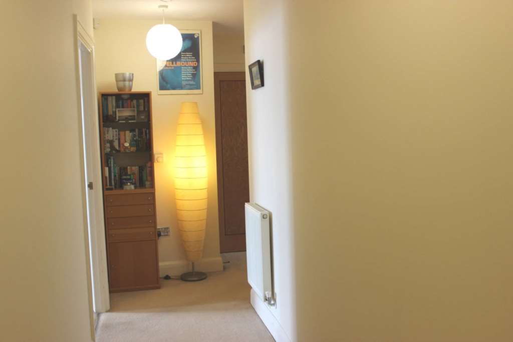 Tideslea Path, Thamesmead West, SE28 0NH, Image 2