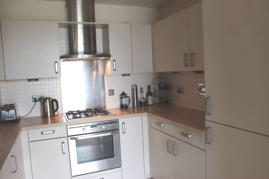 Tideslea Path, Thamesmead West, SE28 0NH, Image 6