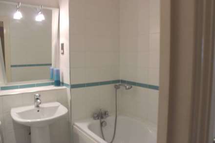 Tideslea Path, Thamesmead West, SE28 0NH, Image 10