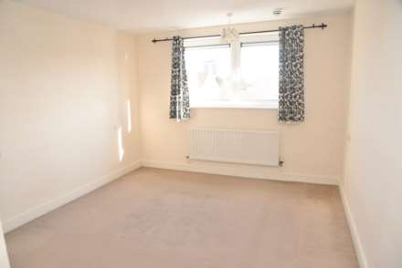 Erebus Drive, London, SE28 0GH, Image 3