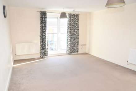 Erebus Drive, London, SE28 0GH, Image 4