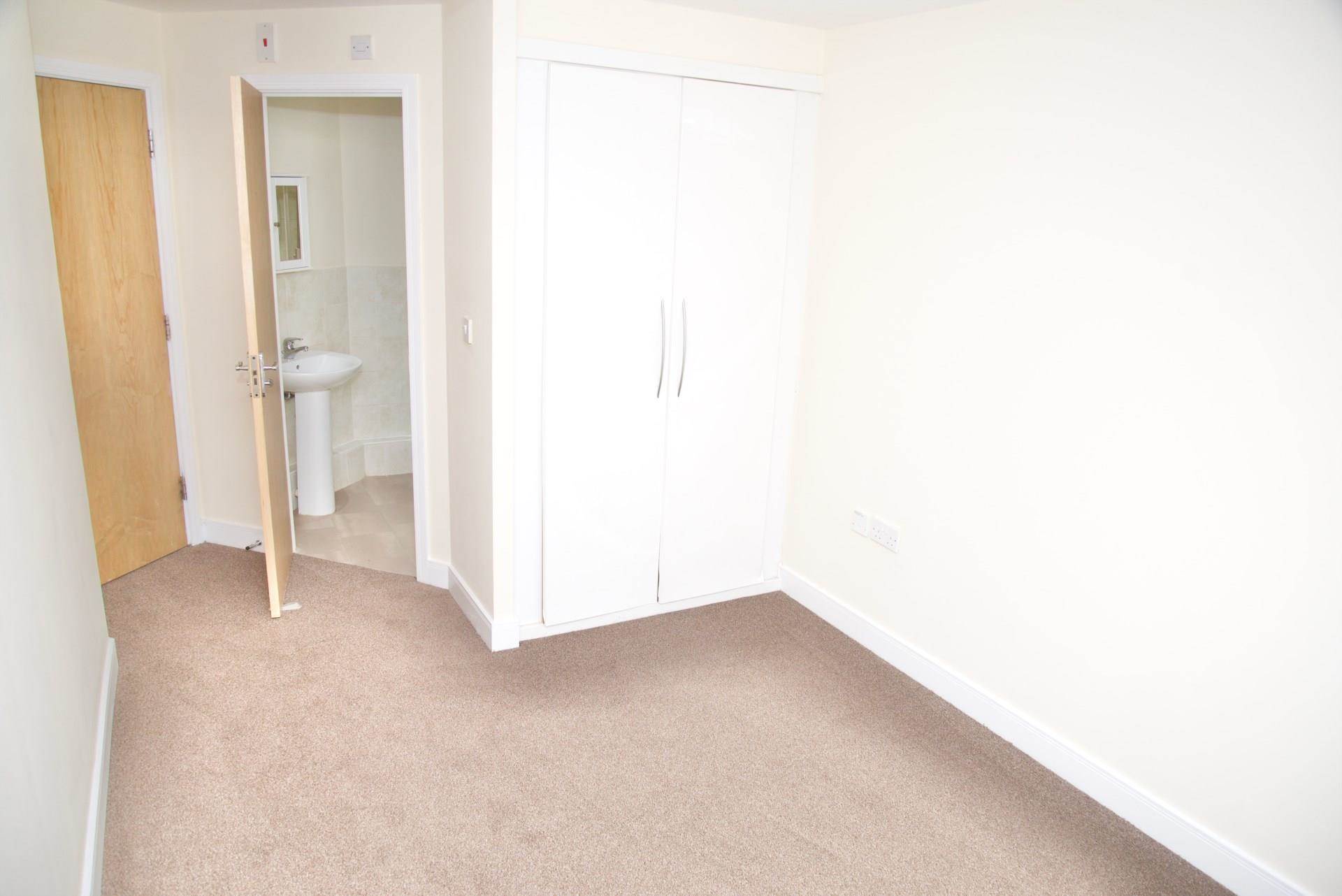 Pettacre Close, West Thamesmead, SE28 0PB, Image 15