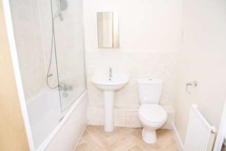 Pettacre Close, West Thamesmead, SE28 0PB, Image 11