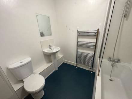 Grange Crescent, Thamesmead, SE28 8EX, Image 11