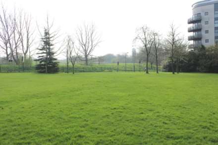 GREENWICH HEIGHTS SE18 4NP, Image 13