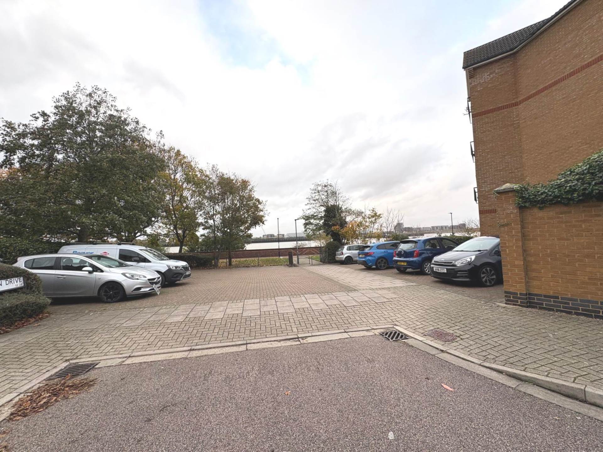 Greenhaven Drive, Thamesmead, SE28 8FU, Image 11