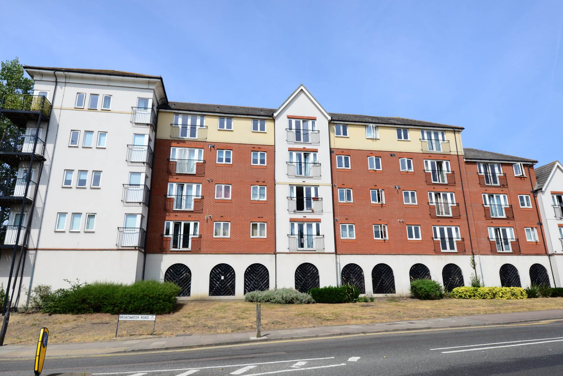 Pettacre Close, West Thamesmead, SE28 0PB, Image 18