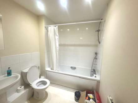 Pettacre Close, West Thamesmead, SE28 0PB, Image 5