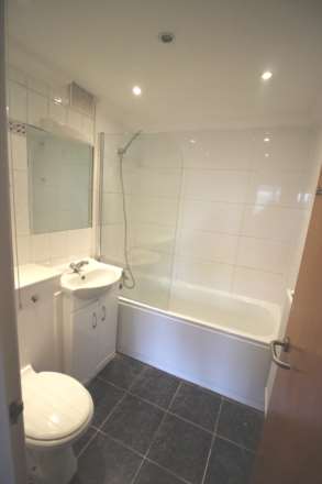 17 Greenwich Heights,Shooter's Hill, SE18 4NW, Image 13