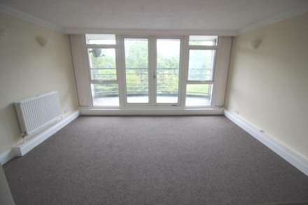 17 Greenwich Heights,Shooter's Hill, SE18 4NW, Image 6