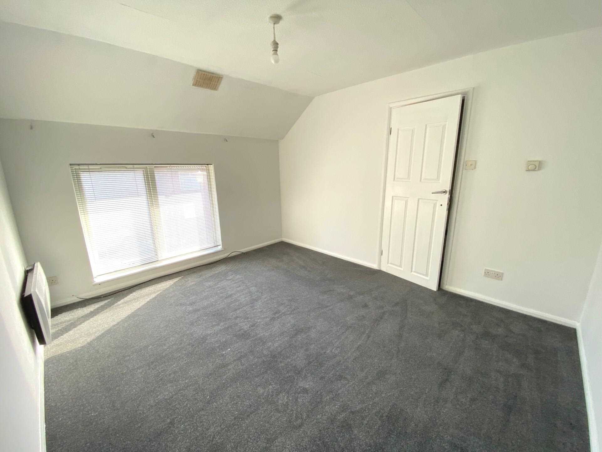 Oulton Close, Thamesmead, SE28 8LT, Image 5