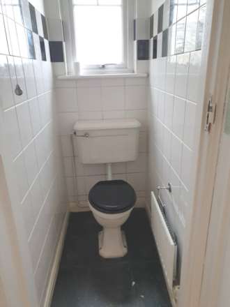 Moordown, Shooter's Hill, SE18 3NF, Image 6