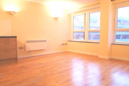 Calderwood Street, London, SE18 6JG, Image 4
