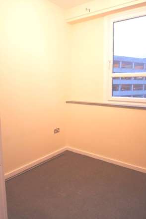 Calderwood Street, London, SE18 6JG, Image 8