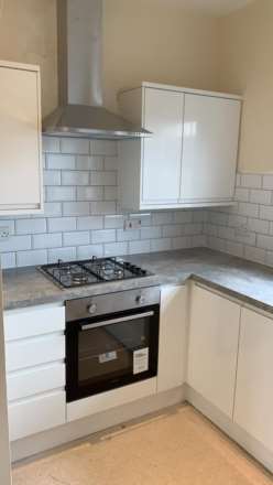 East Lodge, Pettacre Close, Thamesmead West, SE28 0PB, Image 2