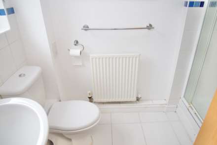 East Lodge, Pettacre Close, Thamesmead West, SE28 0PB, Image 9