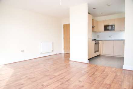 Tideslea Path, Thamesmead West, SE28 0NH, Image 8