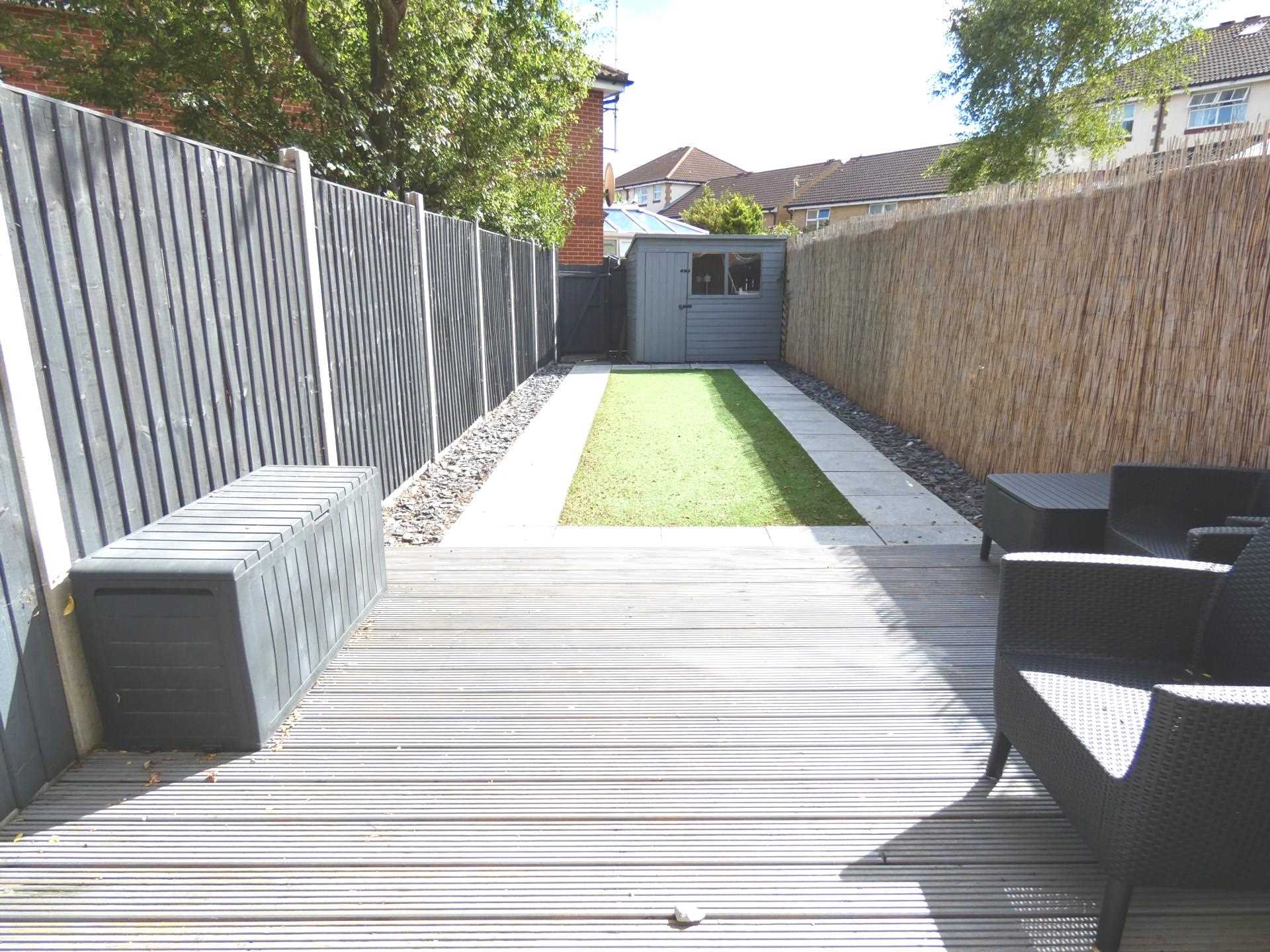 Bluebird Way, London, SE28 0HU, Image 13