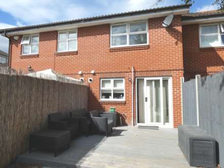 Bluebird Way, London, SE28 0HU, Image 12