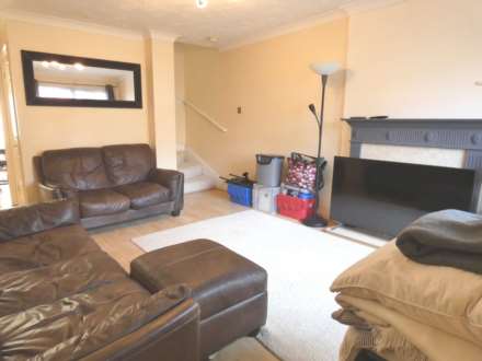 Bluebird Way, London, SE28 0HU, Image 3