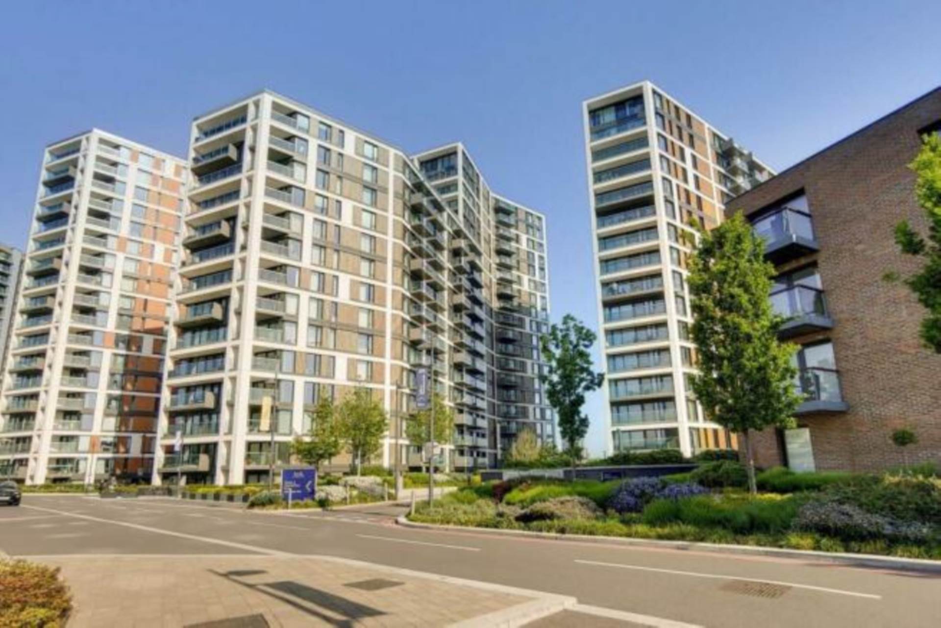 The Hampton Apartments, Royal Arsenal Riverside, SE18 6NX, Image 1