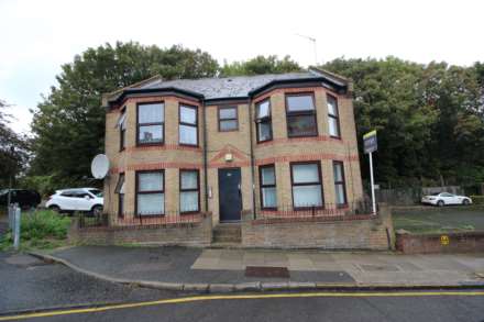 Property For Rent Flat 2 31 Floyd Road, Charlton, London
