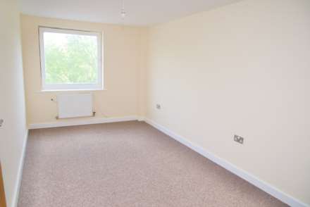 Murray Close, Thamesmead West, SE28 0NT, Image 8