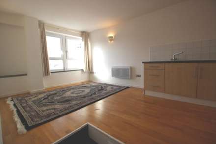 Calderwood Street, London, SE18 6JG, Image 3