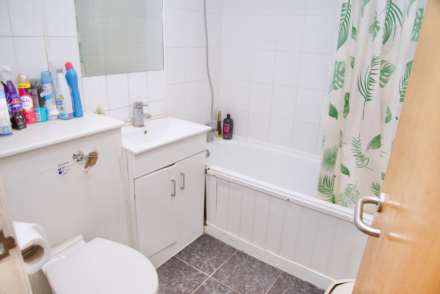 Greenwich Heights, Master Gunner Place SE18, Image 6