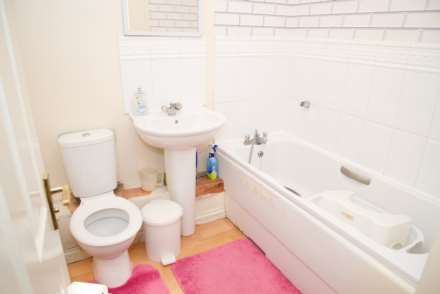 Miles Drive, West Thamesmead, SE28 0JA, Image 12
