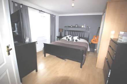 West Thamesmead, SE28 0JP, Image 16