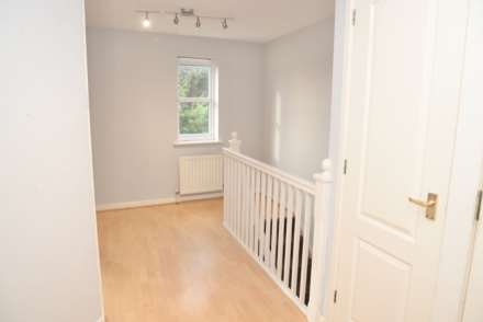 West Thamesmead, SE28 0JP, Image 25