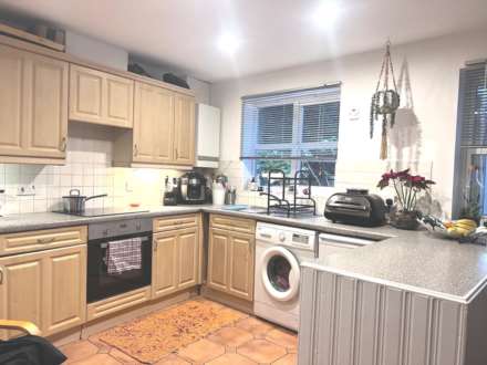 West Thamesmead, SE28 0JP, Image 8