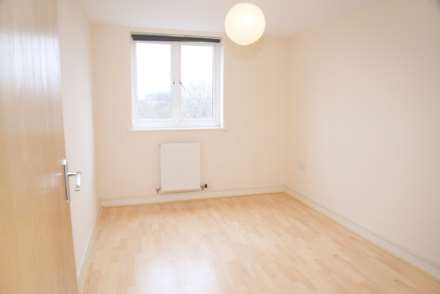 Long Acre House, Pettacre Close, SE28 0PB, Image 5