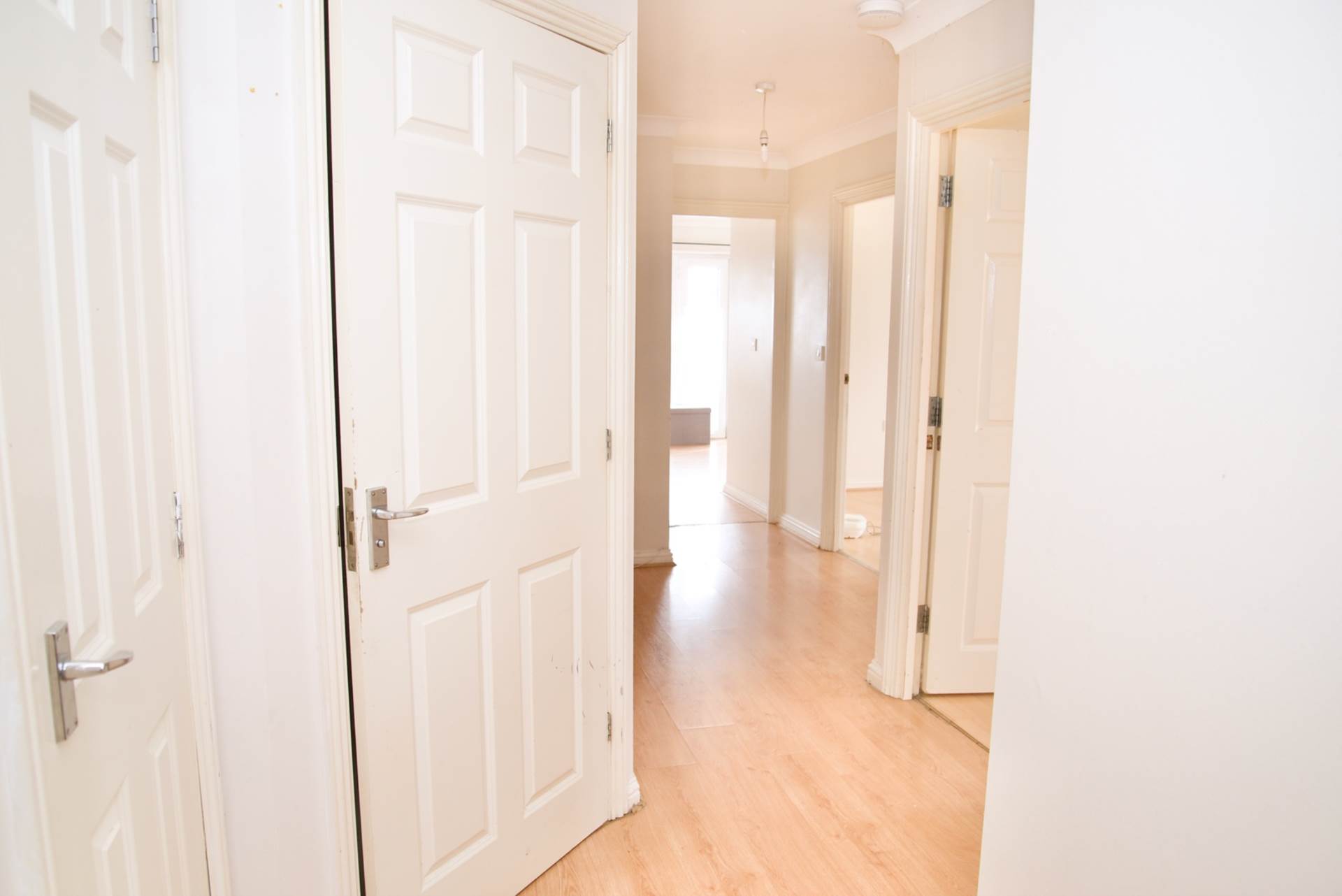 Hillview Drive, West Thamesmead, SE28 0LJ, Image 2