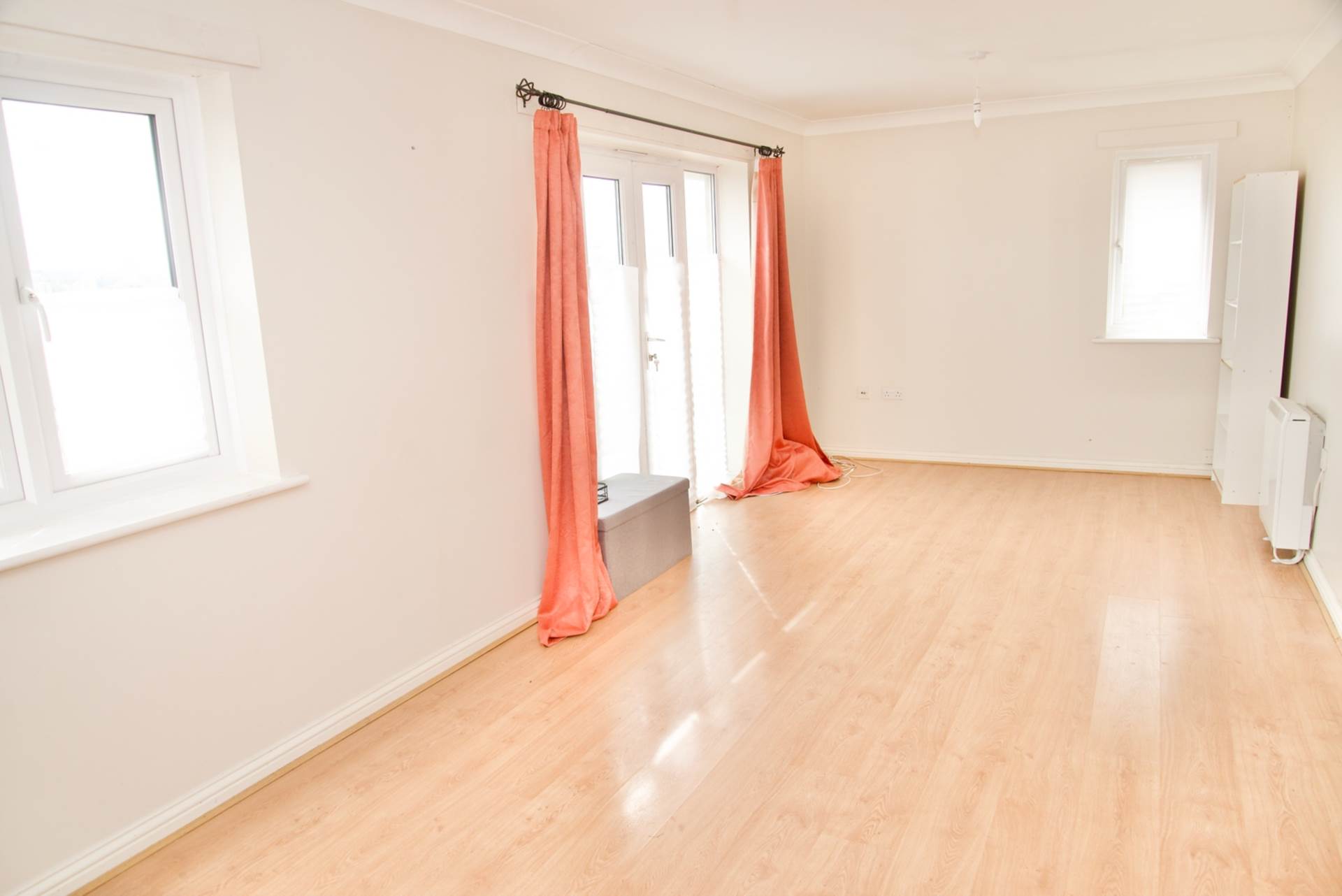 Hillview Drive, West Thamesmead, SE28 0LJ, Image 3
