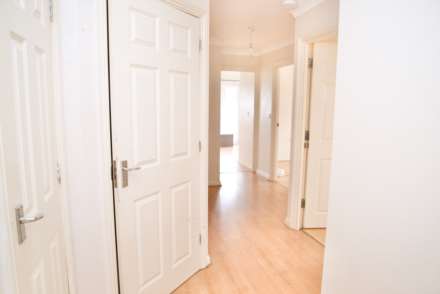 Hillview Drive, West Thamesmead, SE28 0LJ, Image 2
