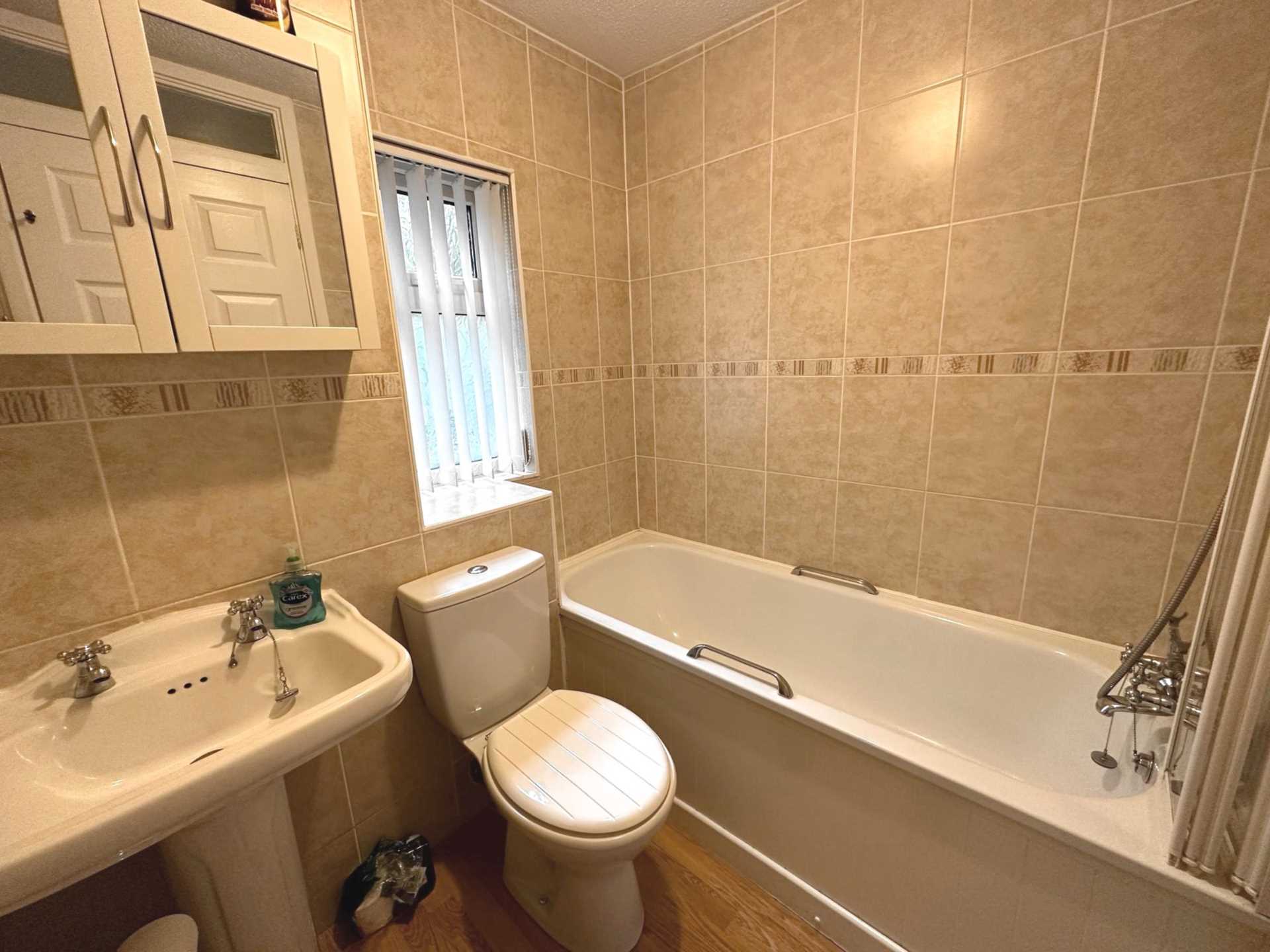 Chamberlain Close, West Thamesmead, SE28 0EL, Image 9